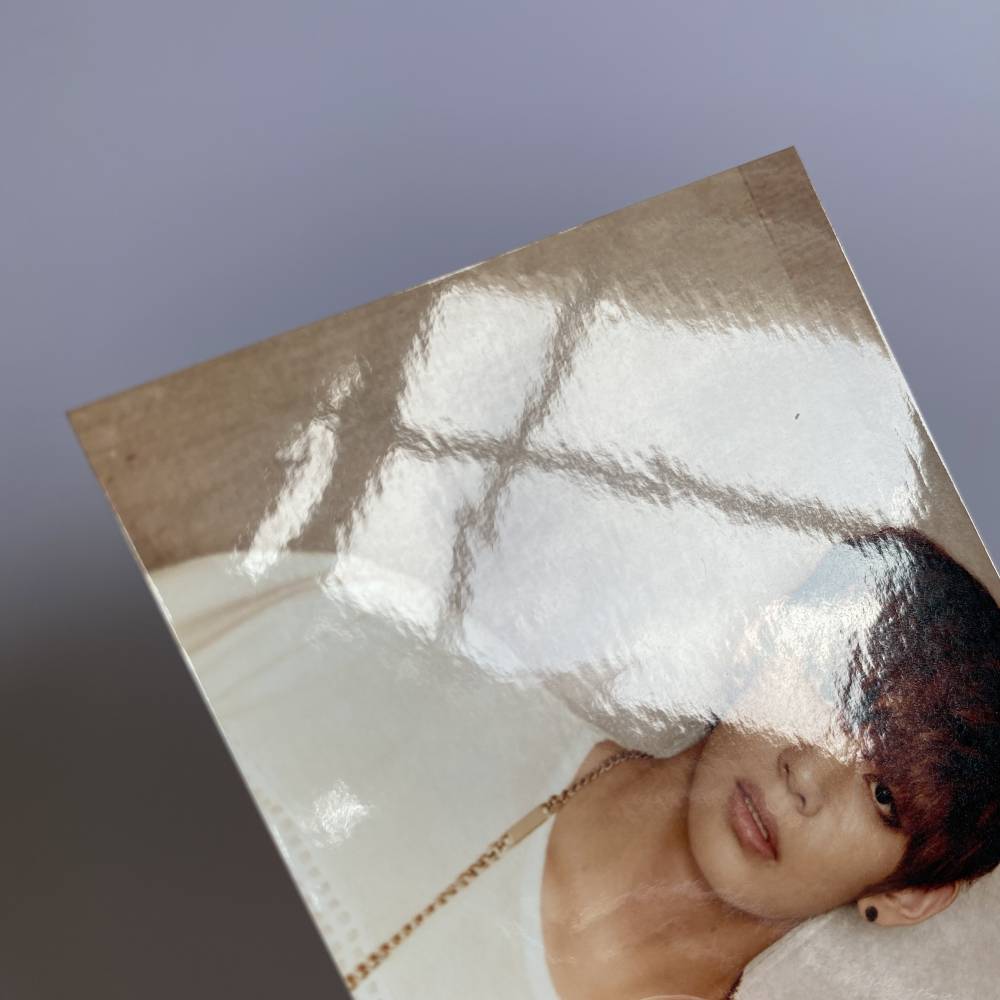 BTS '1ST JAPAN SHOWCASE' OFFICIAL LIMITED EDITION PHOTO - V